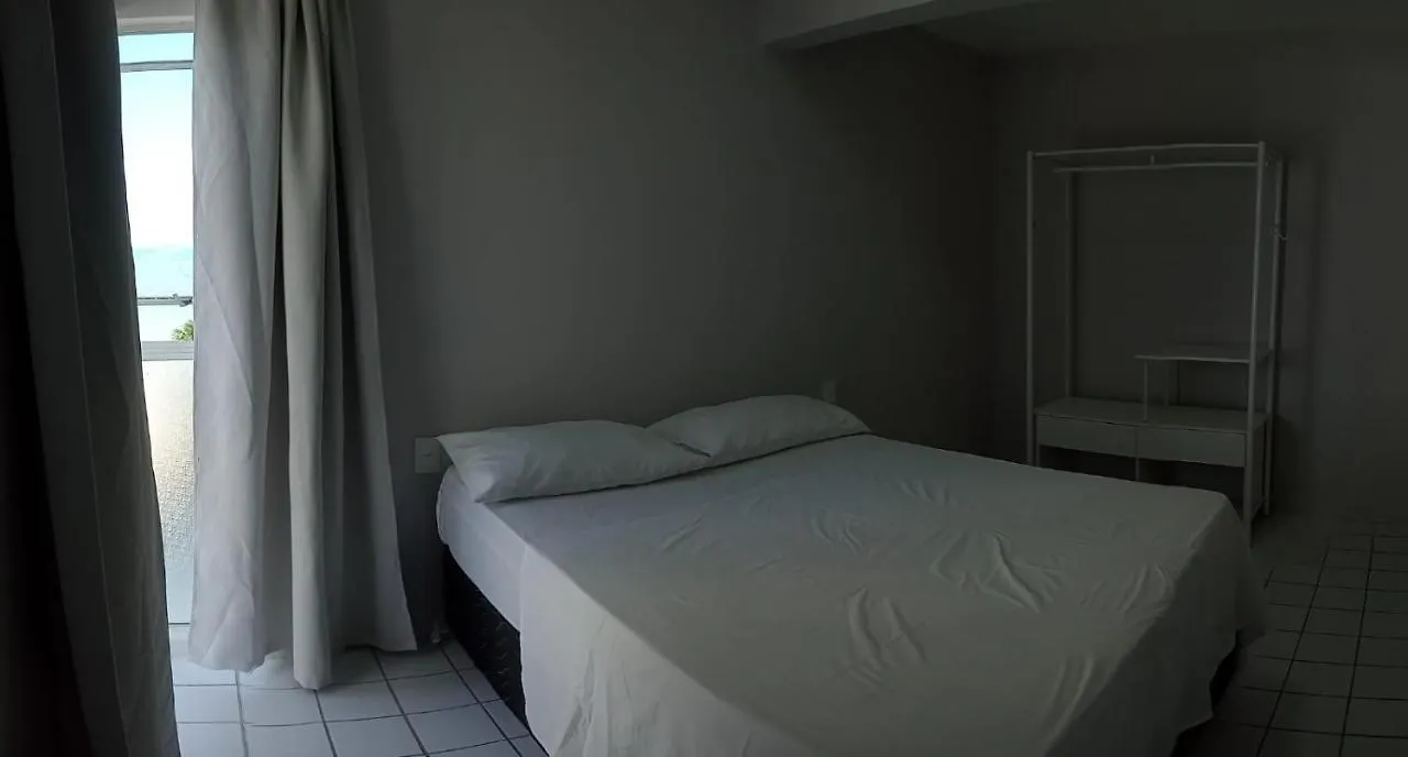 Apto 3 Quartos Pe Na Areia Prox De Recife